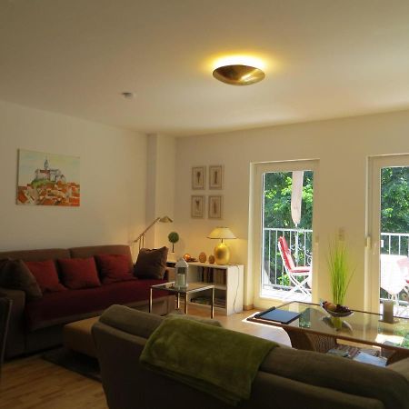 Weisses-Haus-Am-Kurpark-Fewo-Waldblick Кведлинбург Экстерьер фото